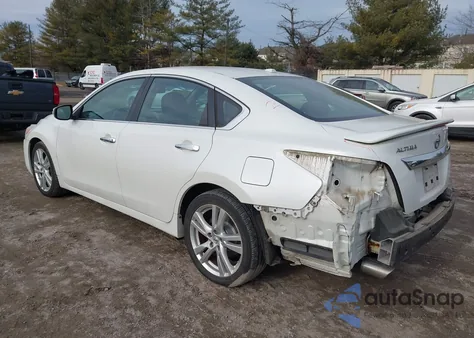 2013 Nissan Altima 3.5 Sv z USA, uszkodzony, nr VIN 1N4BL3AP5DC242158
